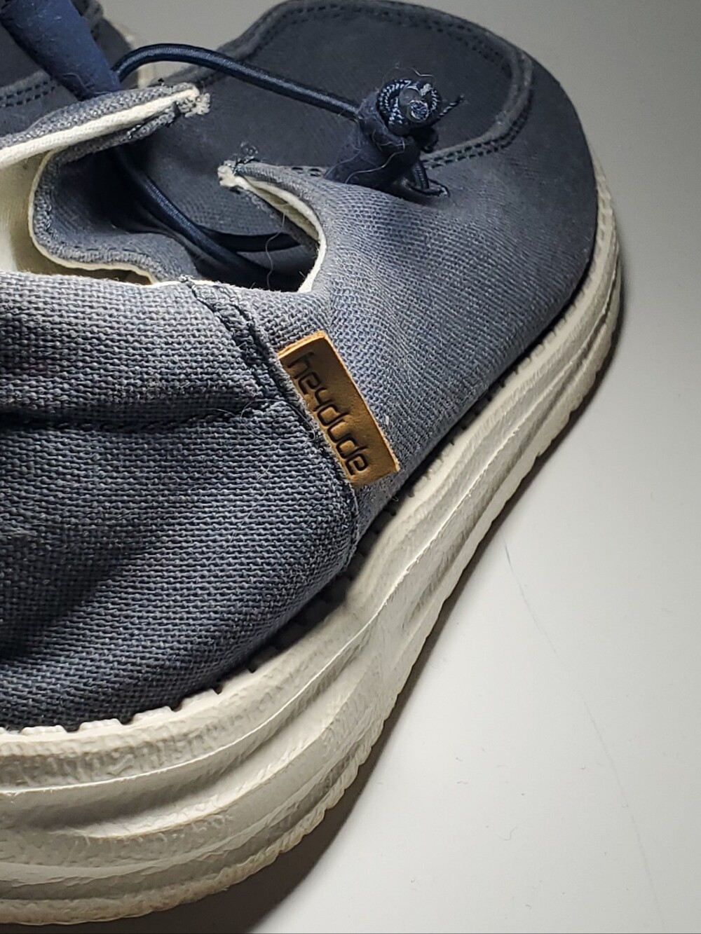 Hey Dude "Wendy" Linen Women's 8 Chambray Blend Shoes Lightweight Slip On EUC - Picture 11 of 15